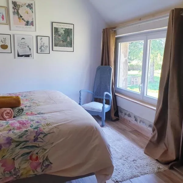 Chambre "Les Chouettes du Clos Giot" – hotel w mieście Saint-Vaast-la-Hougue