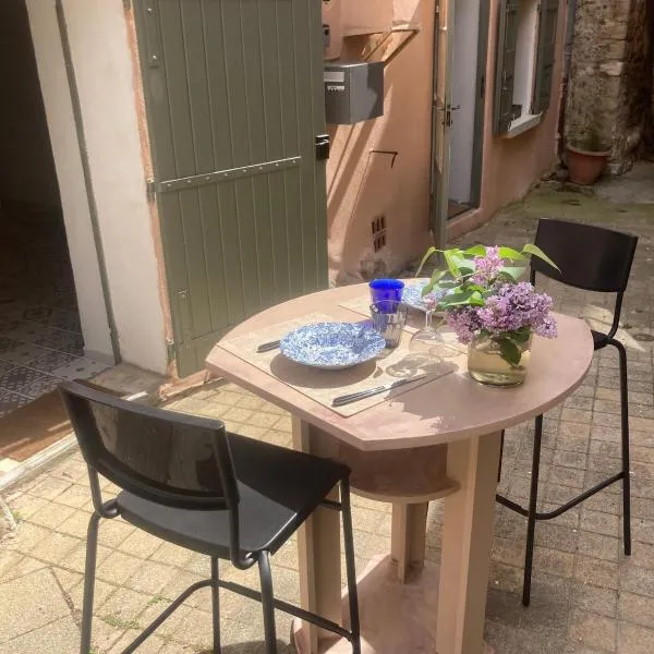 La Tanière du Ventoux, hotel v destinácii Bédoin