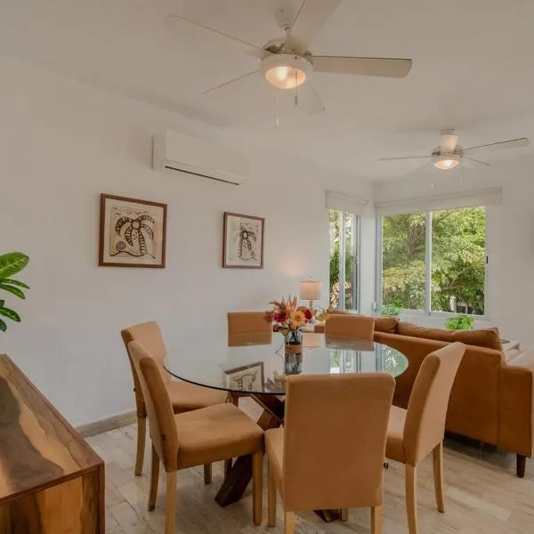Refurnished Cozy Lagoon 3BDR by Casa Paraiso, hotel em Cancún