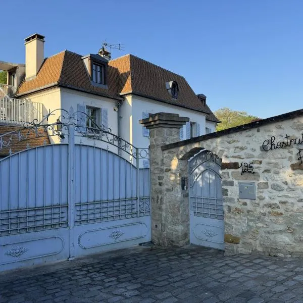 Chestnut House Appartment, hotel in Le Mée-sur-Seine