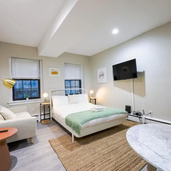 Studio Nestled in Back Bay, viešbutis Bostone
