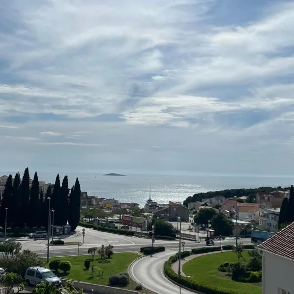 Casa Marelia - studio A2, hotel u gradu Primošten