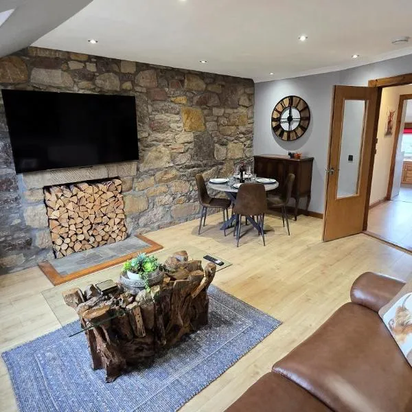 Stylish 1-Bed City Centre Flat, hotel in Inverness