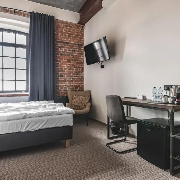 Aparthotel Stara Przędzalnia, hotel v destinácii Żyrardów