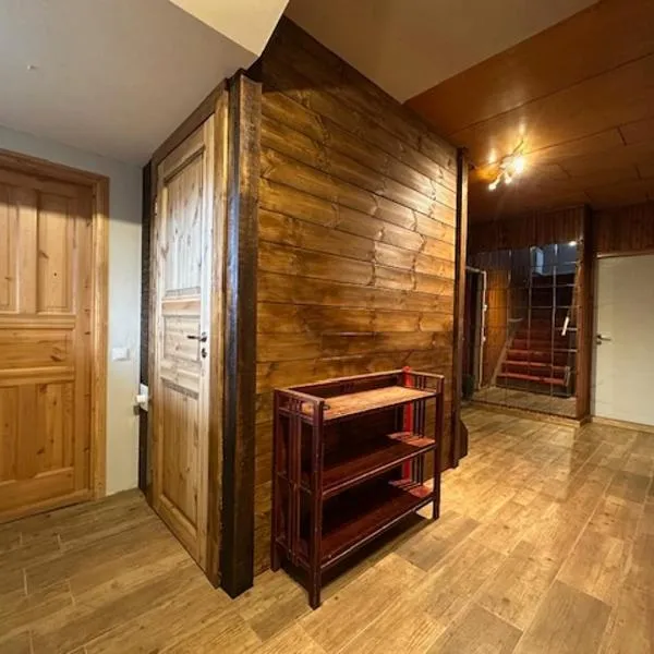 Kastan House, hotel i Mustvee