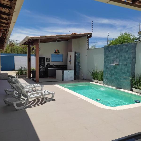 ESPAÇO PÉROLA GUANABARA, 70 Metros do Mar, 4 Suítes independentes COM AR, Área Gourmet Integrada com Piscina,Churrasqueira, 900 Metros de CASTELHANOS, ideal para FAMÍLIAS E AMIGOS - Foto 3