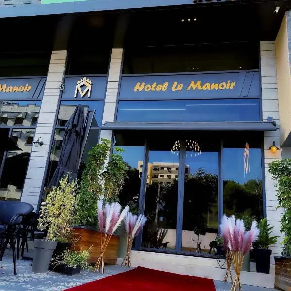 Hôtel Le Manoir, hotell sihtkohas Taza