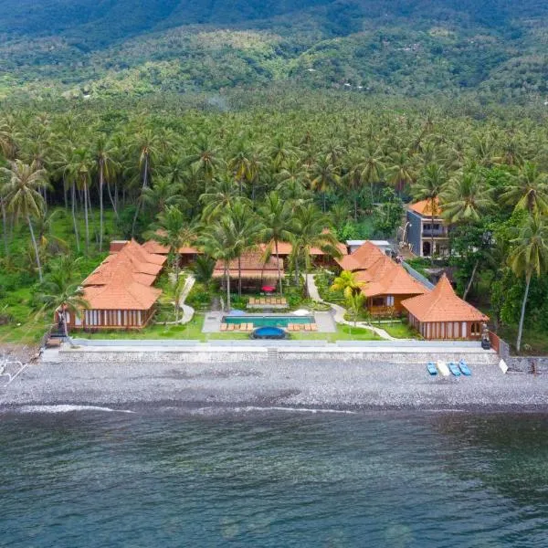 Dani Beach Villa - Beachfront Villas in Penuktukan, hotel v destinaci Gretek