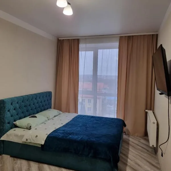 Яровиця 8 поверх, hotel in Luts'k