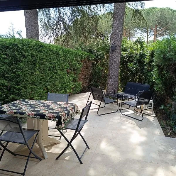 Cap Pinède jardin, hotel v destinaci Cap d'Agde