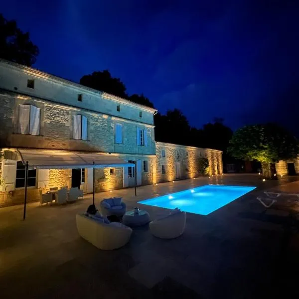 Ancien Château viticole, hotel u gradu 'Bourg-sur-Gironde'