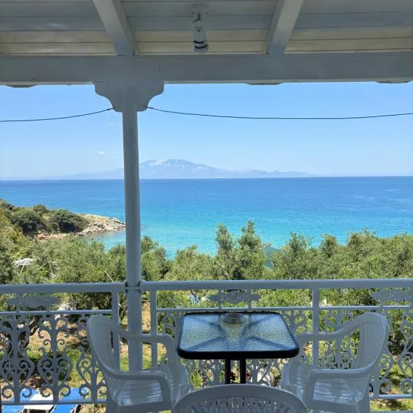 VILLA AGIA AIKATERINI, hotel v destinaci Amoudi