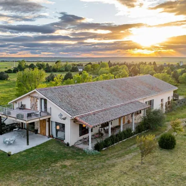 Hotel Rural Costa del Trigo, hotel na Segóvia