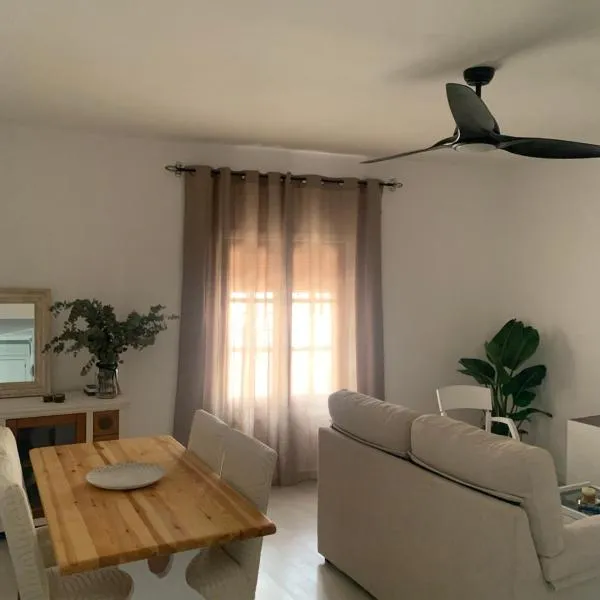 Apartamento Alpe Almagro, hotel in Almagro
