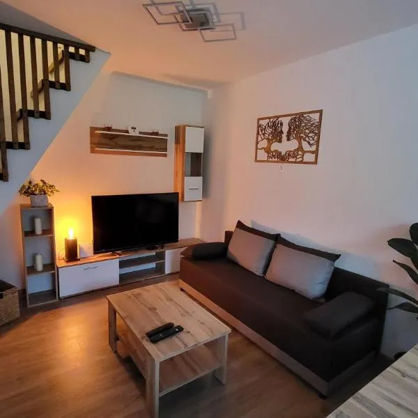 Apartma Leila, hotel in Bohinj