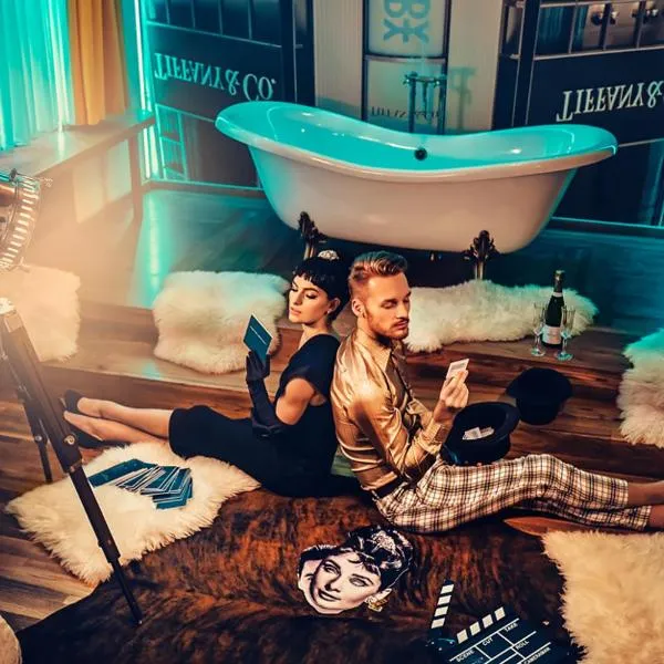 Anybody - Awarded love hotel, hotel v destinaci Brno