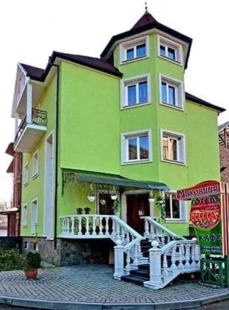 Садиба Маковиця, hotel v destinaci Jaremče