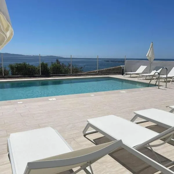 Appartement de luxe type 4 Eden Suite Sanguinaires vue mer avec piscine chauffée résidence Ajaccio, hotell sihtkohas Ajaccio