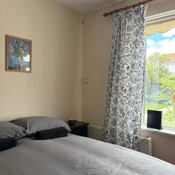 Superb Double Room near Airport - 2, hotel v destinaci Dublin
