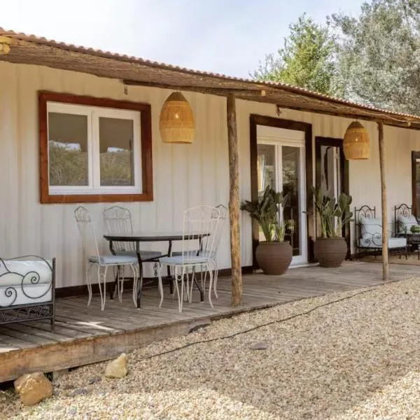 Aljezur Luxery Container home, hotell sihtkohas São Luis