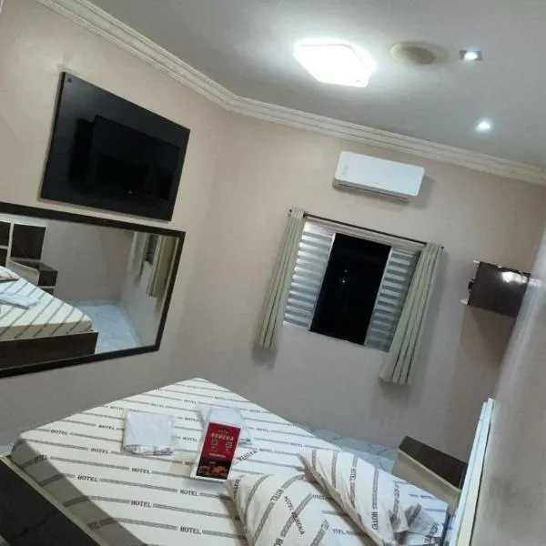 Hotel rebeka, Hotel in São Paulo