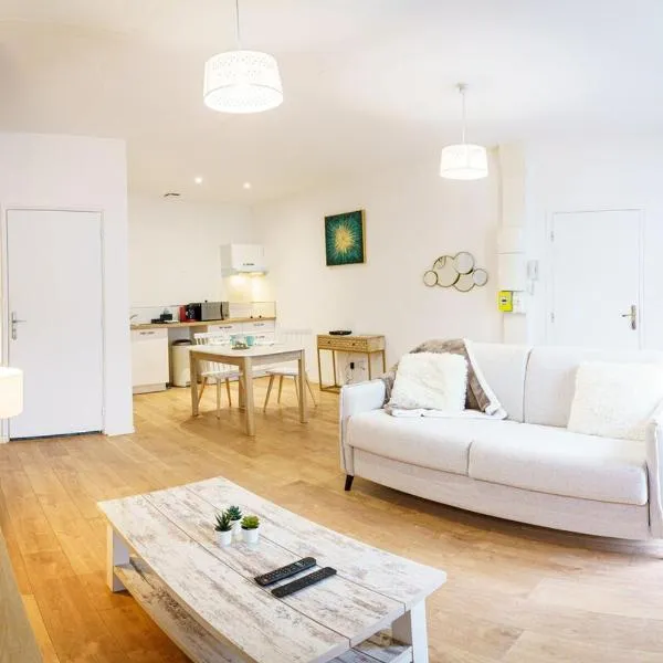 Grand studio avec Parking 2pers – hotel w mieście Saint-Quentin