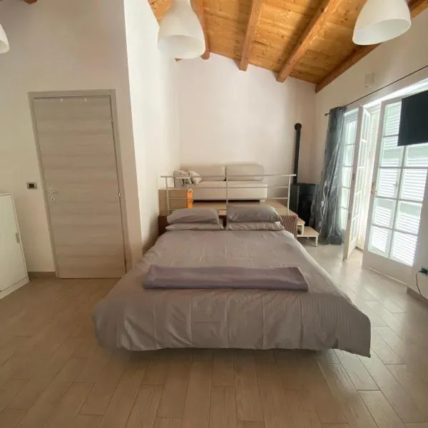 Happy Nest, hotel in Sulmona