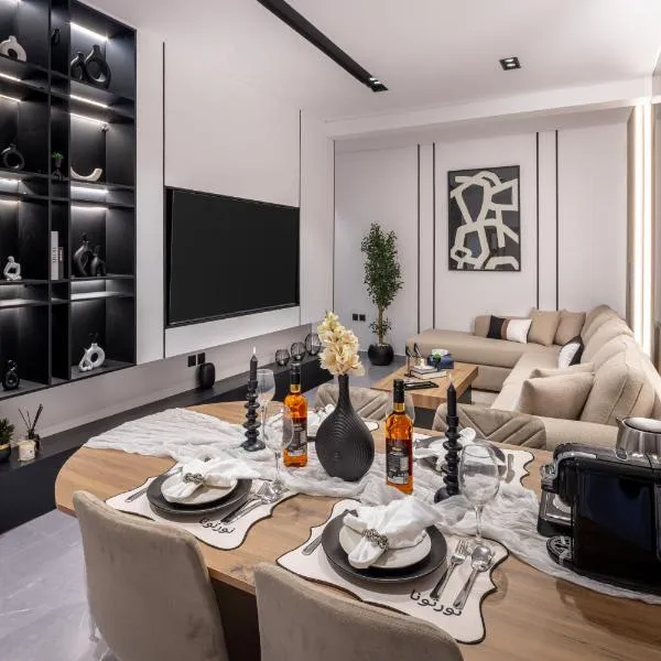Delmar Luxury 3BR Apartment 6, hotel di Jeddah
