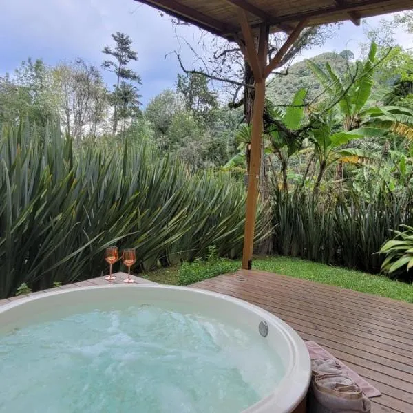 Exclusivo Cocora con Jacuzzi Salento Quindio, hotel i Salento