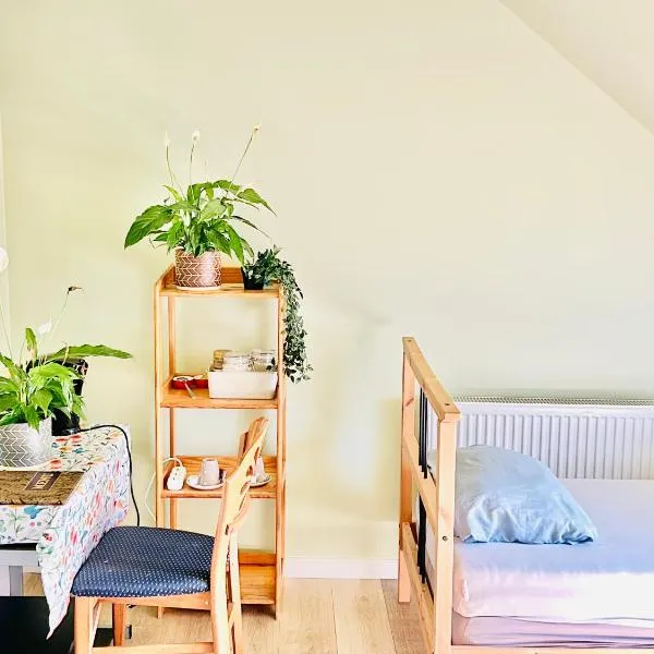 Family-friendly room in Kessel-lo, Leuven,Belgium, hotel v destinaci Lovaň