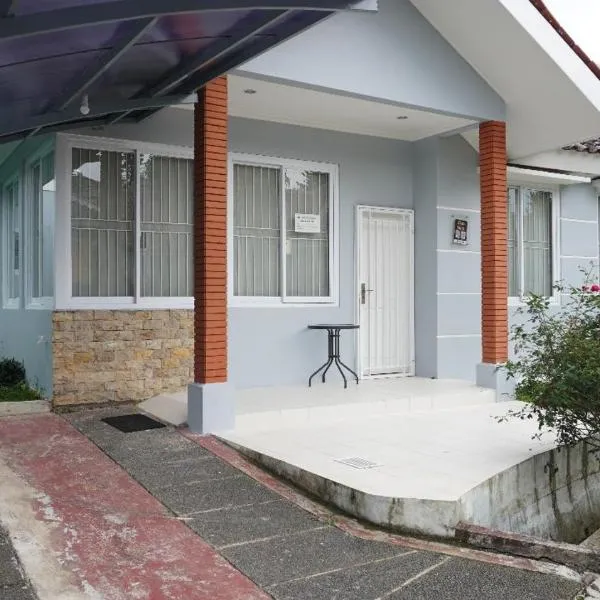 Diyar Villas Puncak F4/8, hotel in Puncak