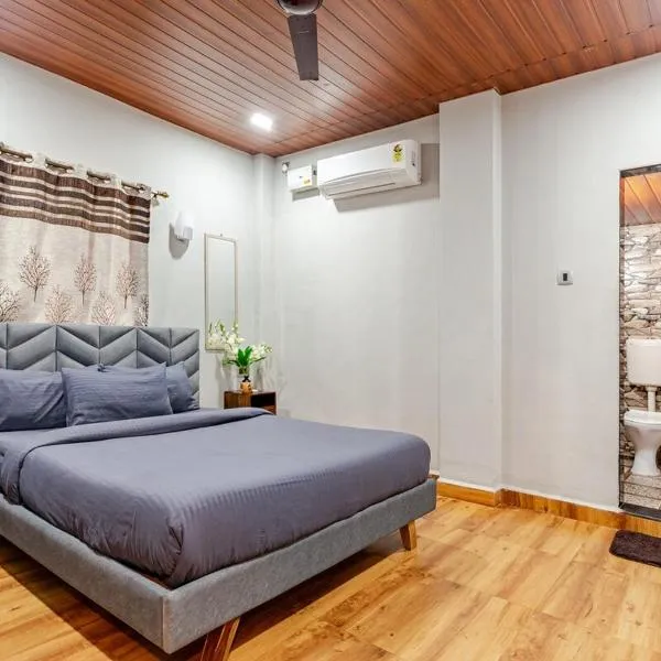 2BHK Private villa near the Bogmalo beach and 5 mins drive from Dabolim airport、ボグマロのホテル