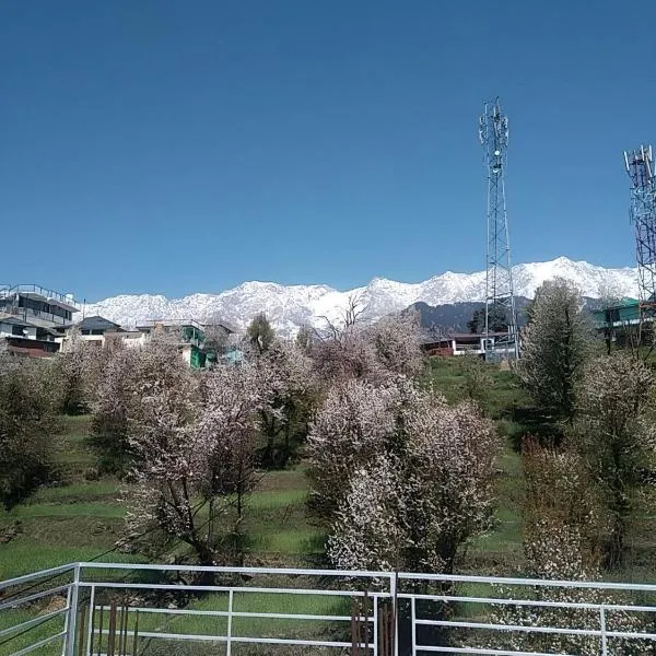 Tranquil trails home stay naddi, viešbutis mieste Dharamšala