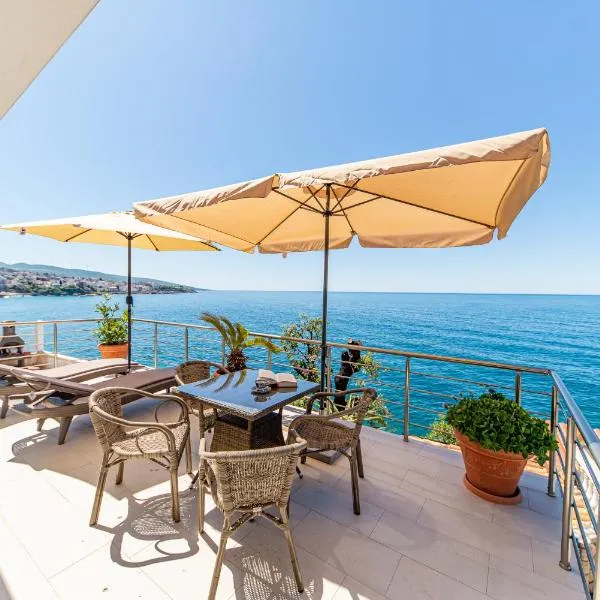 Vila Dora, hotel in Dobra Voda