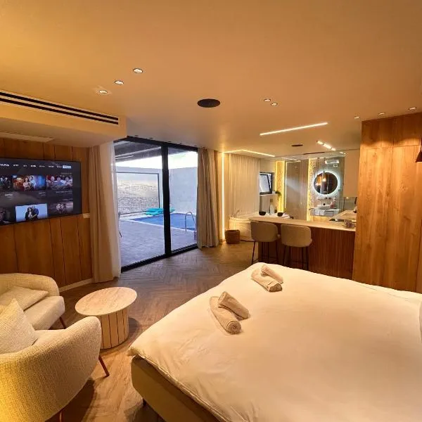 פנינה במדבר בערד, hotel in Arad