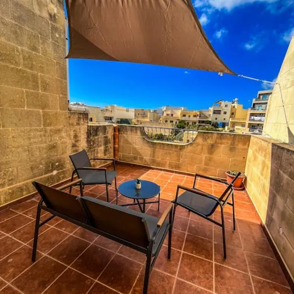 Iz-Ziffa Penthouse - Hosted by Encanto Gozo, hotel a Qala