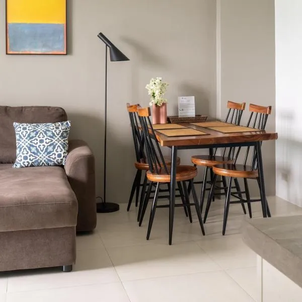 Mae Phim Grand Blue Condo with pool and seaview, hotel v destinaci Mae Pim