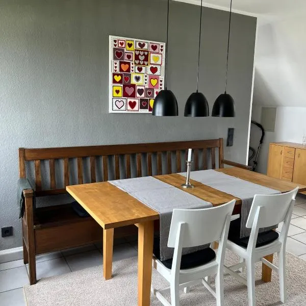 Gemütliche Ferienwohnung in Rheinnähe, hotel a Dusseldorf
