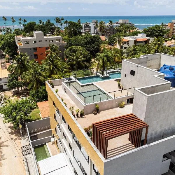 Edf Tours du Porto - Praça três de Porto de Galinhas, 4min da praia e 250m do centrinho by BLU stay, hotel a Porto De Galinhas