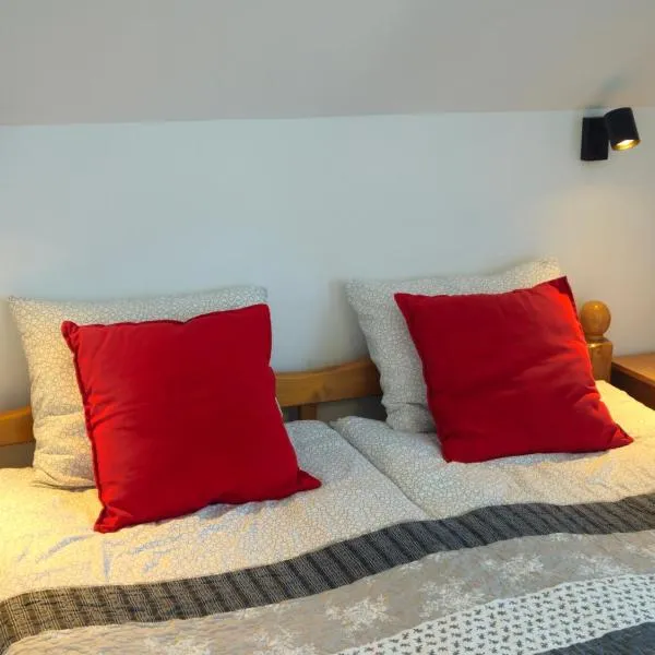 Pokoje Gościnne Krysta, hotel v destinácii Ostrowo