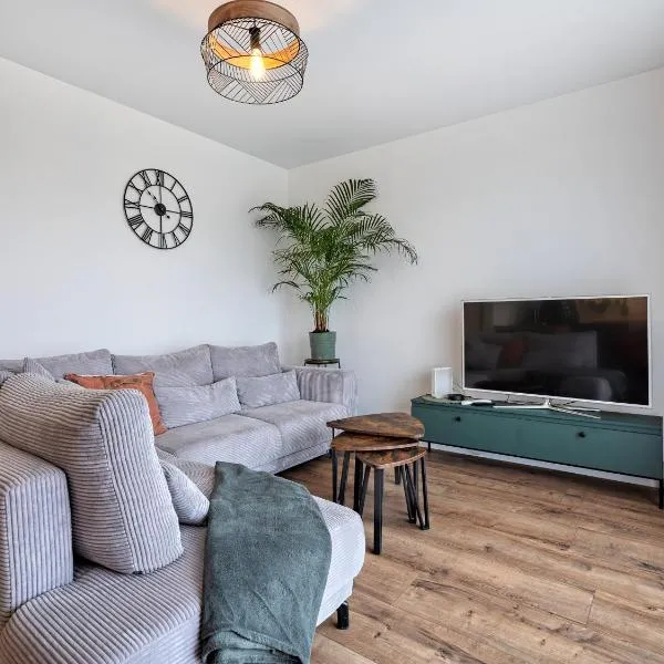 Gdańsk Apartment - Parking, Terrace & Garden - by Rentujemy, hotel in Gdańsk