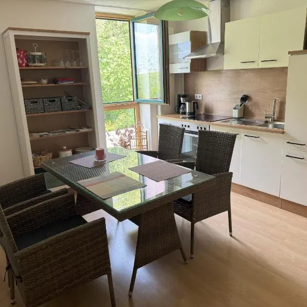 Urlaub im Naturschutzgebiet, hotel in Detmold