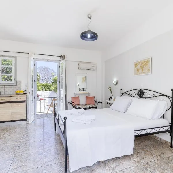 Rose Studios, hotel in Skopelos Town