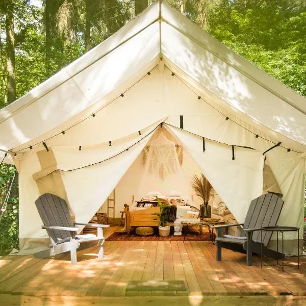 Kaluna Glamp Jungle, viešbutis mieste Swaderki