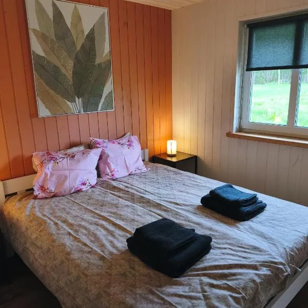 Family vacation, 2 bedroom house - Green House, hotel v destinaci Lõupõllu