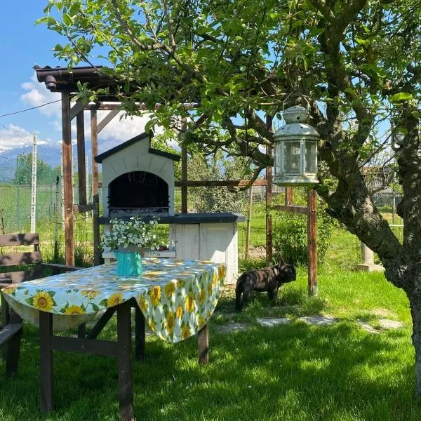 Orto del pettirosso, hotel en Front