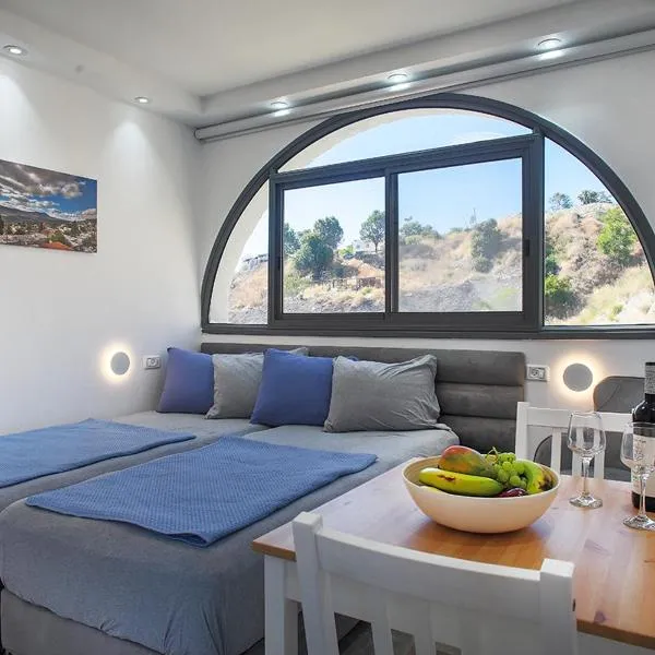 פינת הקסם, hotel v destinaci Safed
