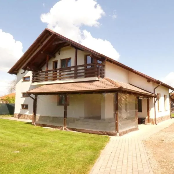 Casa Dragusana, hotel v destinaci Drăguş