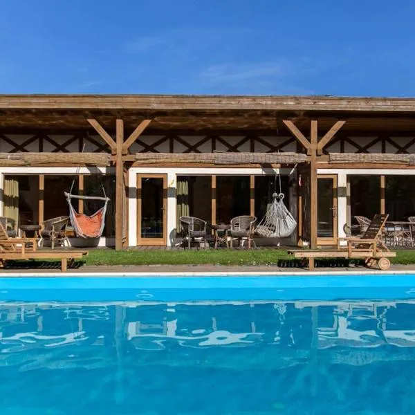 Das Crocodill, hotel v destinaci Pāvilosta