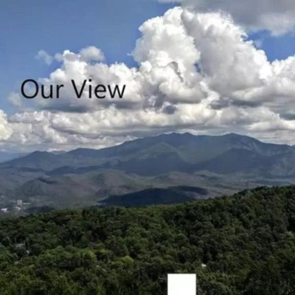 Mountaintop with Incredible View, hotel in Gatlinburg